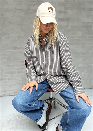 A7096 washed cotton canvas cat cap Egret Ganni 